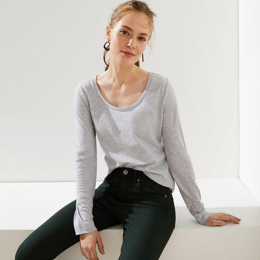 NWT LOFT Long Sleeve Shirttail Tee